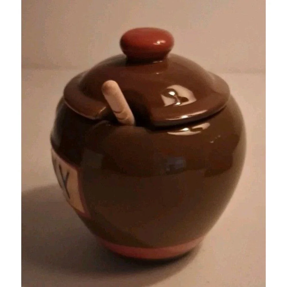 RARE Disney Winnie the Pooh Hunny Honey Pot  And Drizzler